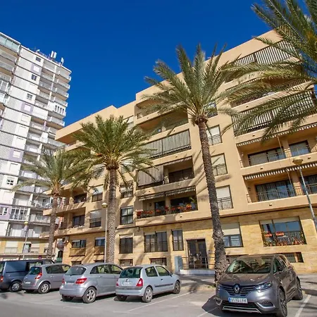4 Bedroom Lovely In Santa Pola