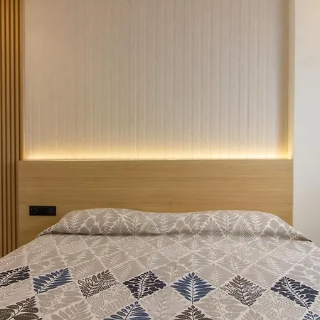 Apartment 4 Bedroom Lovely In